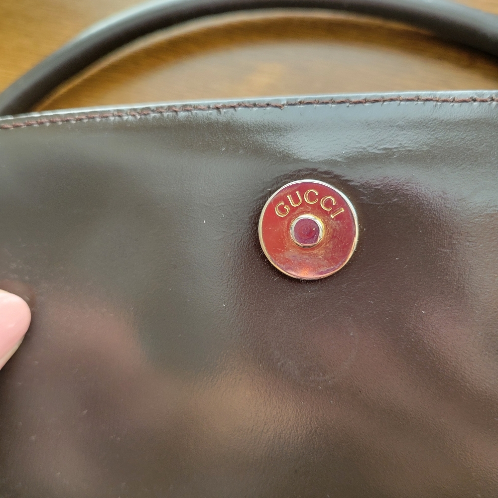 Gucci Suede Shoulder Bag - Picture 8 of 11